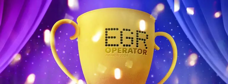 PlayUZU se corona por partida doble en los Premios EGR